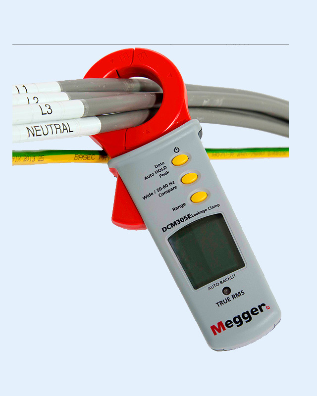 DCM305E Earth leakage clampmeter